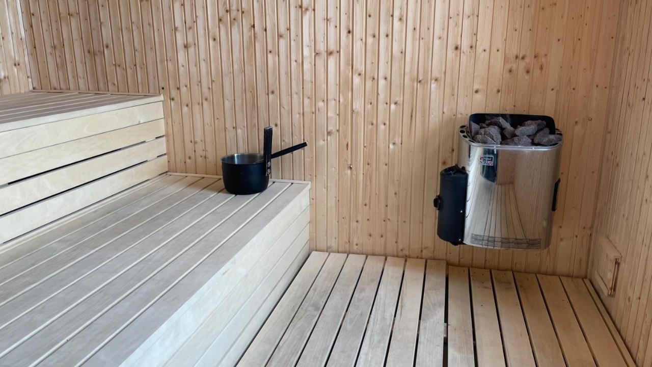 Apartamento Areskutans Laegenhet Med Laddning Foer Bil 22Kw Husa Exterior foto