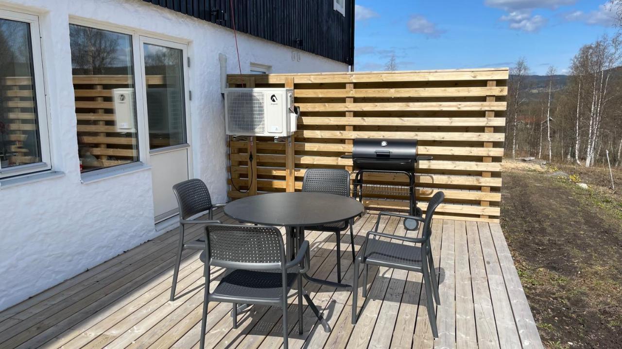 Apartamento Areskutans Laegenhet Med Laddning Foer Bil 22Kw Husa Exterior foto
