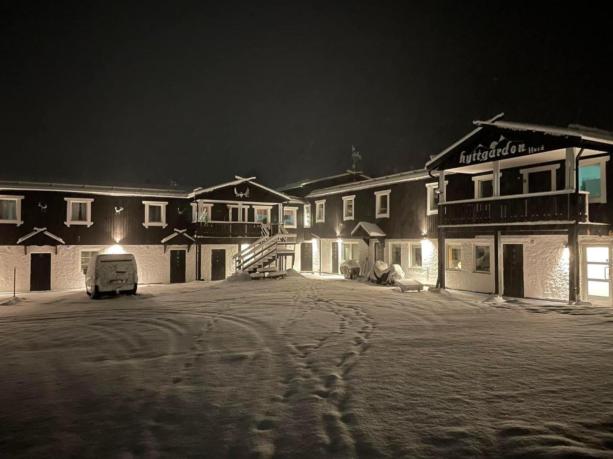 Apartamento Areskutans Laegenhet Med Laddning Foer Bil 22Kw Husa Exterior foto